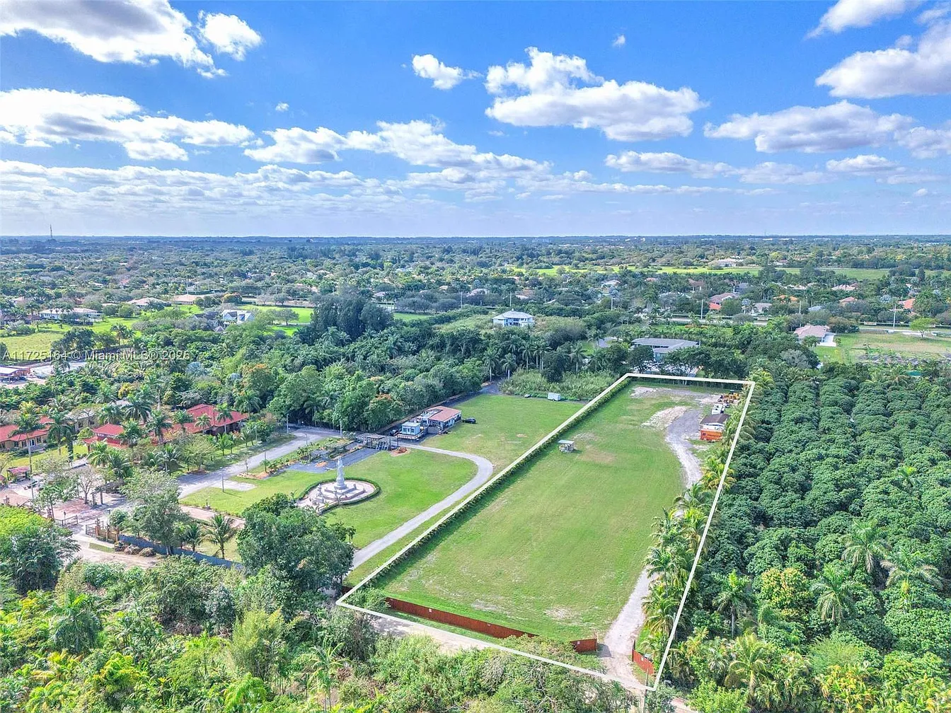 2.4 Acre Davie Estate